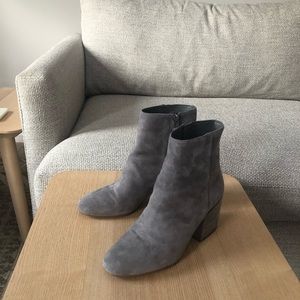 Sam Edelman Taye Booties Size 9